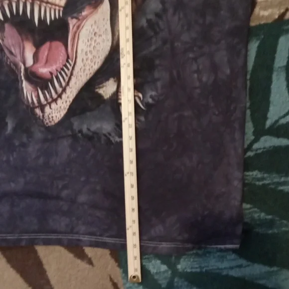The Mountain Dinosaur T-rex Bust Throught Tee Mens 4X Jerry Loforo 2012 - Picture 8 of 9